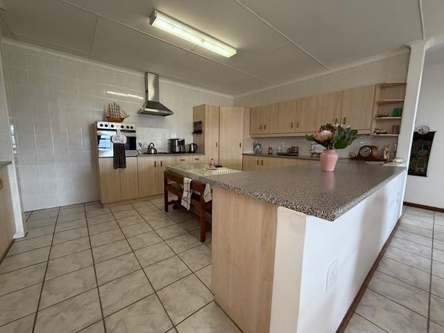 3 Bedroom Property for Sale in Fraaiuitsig Western Cape